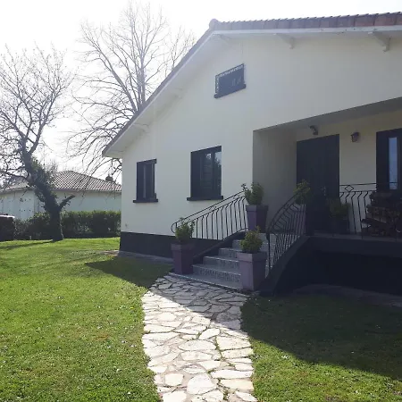 Pins Et Vignes Villa